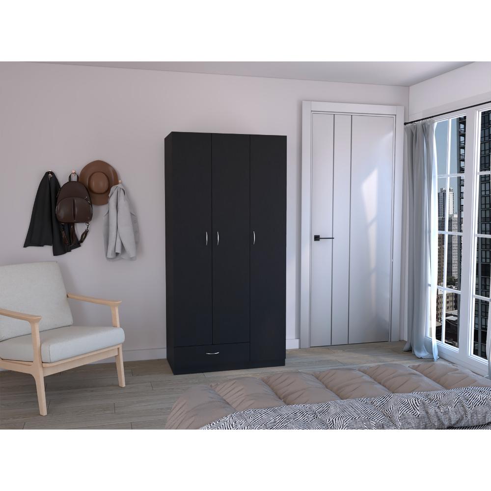 Closet Viltex, Wengue, con amplios espacio para ropa y tres puertas abatibles